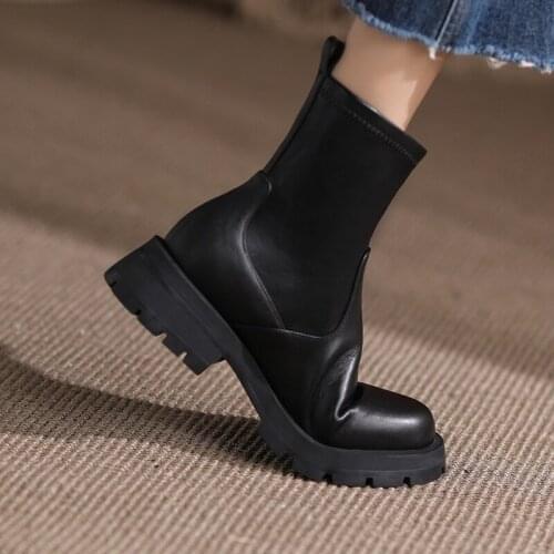 Retro Side Zipper Platform Boots for Women Footwear Genuine Leather Med Heels Pumps Winter Newest Wedding Shoes Woman