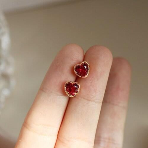 100% Real 925 Sterling Silver Earrings Cute Female Small Red Heart Stud Earrings Crystal Zircon Stone Wedding Earrings For Women