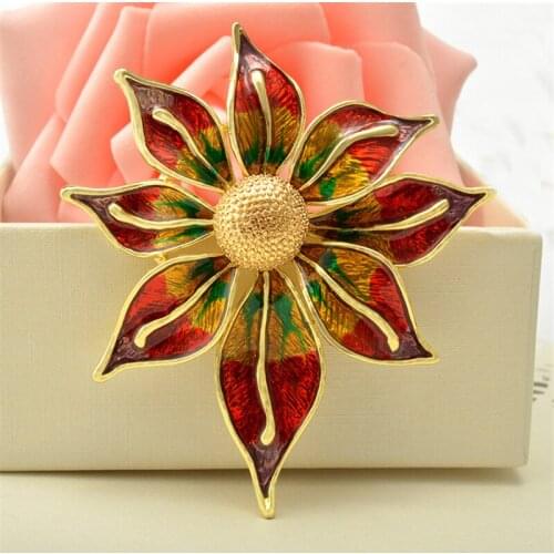 2019 Hot Fashion Clothes Gold Broches and Pins Flower Shiny Costume Jewelry Brooches for Women collar Brosche Accessories Gifts