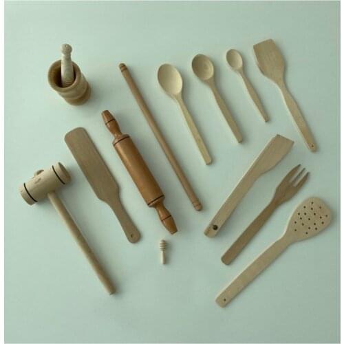Wood Set 13 Pieces (wooden Spoon, roller, spatula, rolling pin, muller, olive Pick, colander)