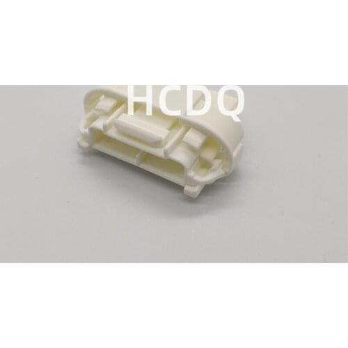 The original 90980-12801 28PIN male automobile connector plug shell and terminal are supplied from stock