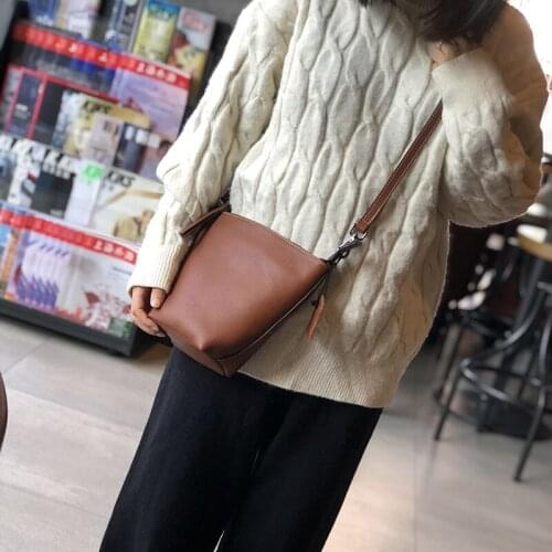 Head Layer Cowhide Art Soft Skin Contracted Bucket Package Classic Lady Shoulder Bags Solid Color Retro Leather Women Bag