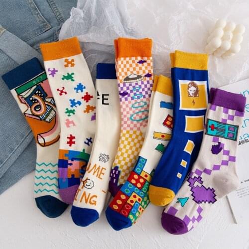 Autumn and Winter new fashionable socks Street Mens and womens mid-length ins casual all-match cotton couple socks