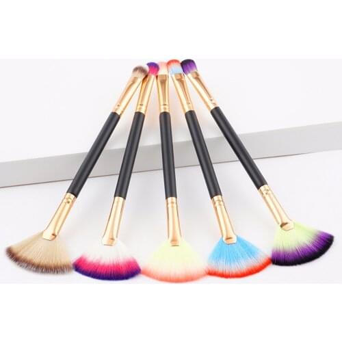 1pcs Mermaid Makeup Brushes Foundation Powder Blush Eyebrow Eye Make Up Brush Cosmetics Beauty Tools Pinceaux De Maquillage