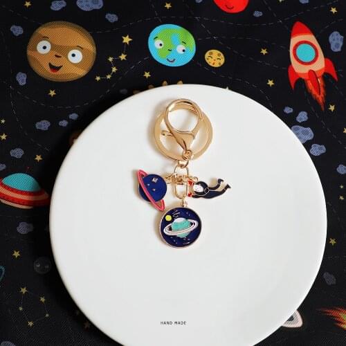 Cartoon Science Universe Astronaut Keychain Rabbit Pendant Backpack Keyring Key Chains Charms Couple Gift Original Design