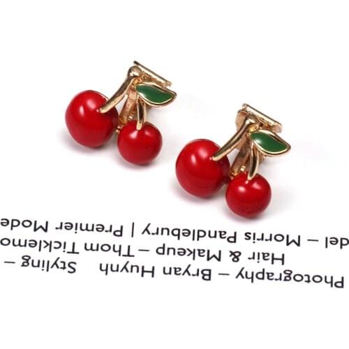 Korean Romatic Cute Red Cherry Clip On Earrings Ear Sweet No Hole Without Piercing Green Leaf Clip Earrings For Women Teen Girls