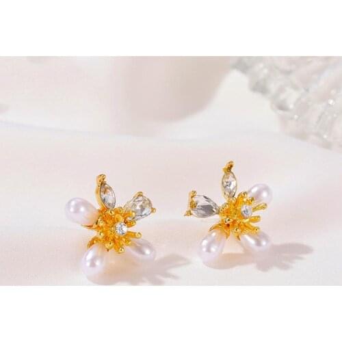 Earrings Simple Style Faux Pearl Flower Design Ear Stud Earrings for Women Jewelry Gift earrings for women сережки 2020 новинка