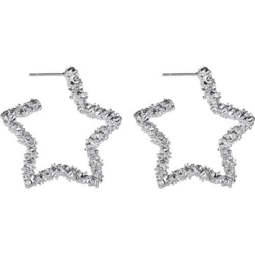 Fashion Hyperbole Hollow Trendy Geometric Star Shaped Stud Earrings Jewelry for Women Gold Color Minimalist Statement Earring