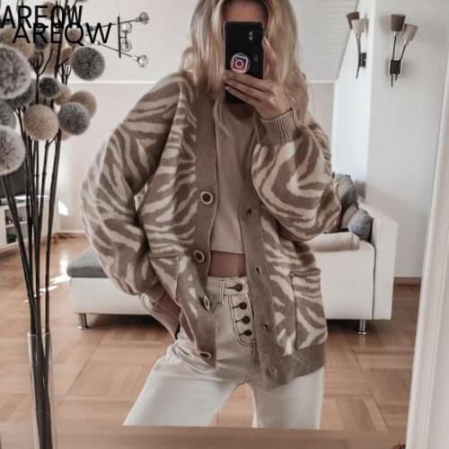 2021 New Spring Autumn Oversized Sweater Leopard Cardigan Casual Loose Female Knitted V-neck Jumper Fall Women Clothing