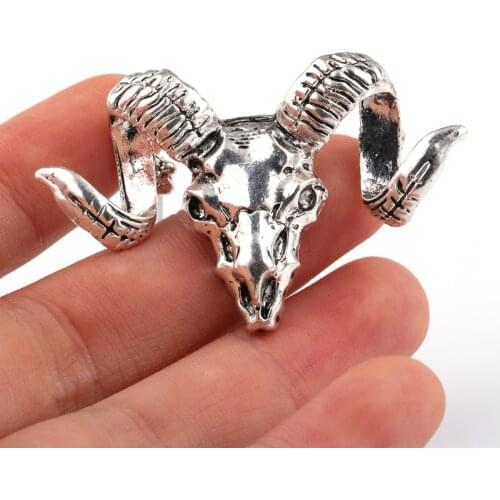 Cool Vintage Simulated Sheep Head Brooch Antique Pin Women Brooch Pin Costume jewelry Goat Big brooch on the collar