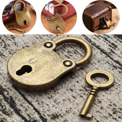 Hot Chinese Vintage Padlock Old Style Lock Notebook Luggage Belt Antique Bronze Plated Padlock With Key Suitcase Locks Hardware