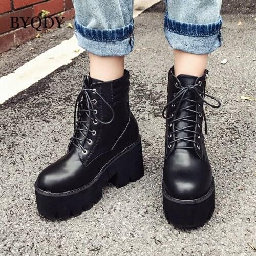 BYQDY Chunky Heels Women Ankle Boots Fashion PU Round Toe Platform 7 Eye Gothic Thick Bottom Combat Motorcycle Shoes Wholesale