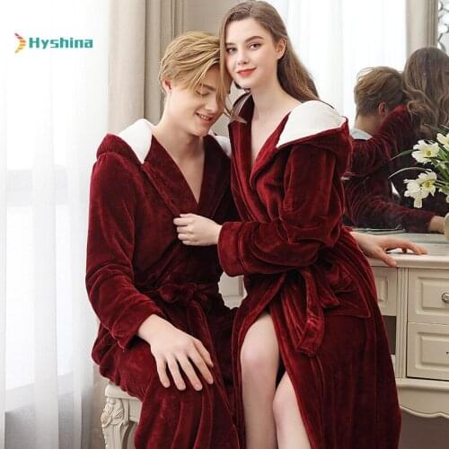 Winter Hooded Mens and Womens Pajamas Thickened Flannel Pajamas Couple Bathrobes