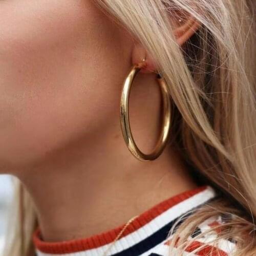 Fashion Personality Womens Earrings Creative Big Circle Shape Metal Exaggerated Punk Style Earrings 2021 Trend New Party Gift