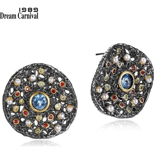 DreamCarnival 1989 New Fantastic Stud Earrings for Women Many Tiny Created Pearls Zircon Matching Jewelries Available WE3783