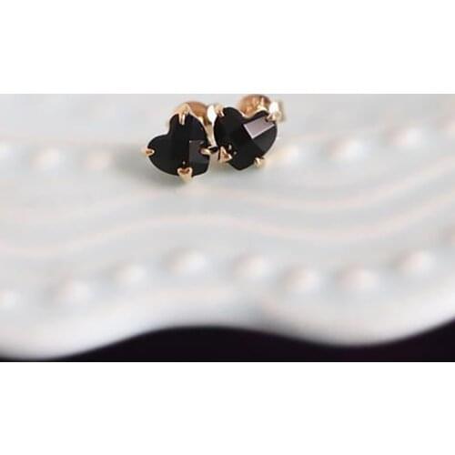 Designers unique creative silver inlaid black agate heart-shaped earrings retro compact charm ladies brand jewelry