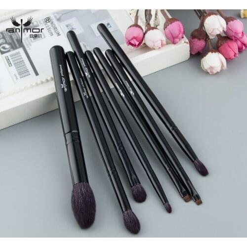 Anmor 7Pcs High Quality Goat Hair Make Up Brushes Set Wood Handle Brush For Makeup Eyeshadow Blending Eyebrow Highlighter Tools
