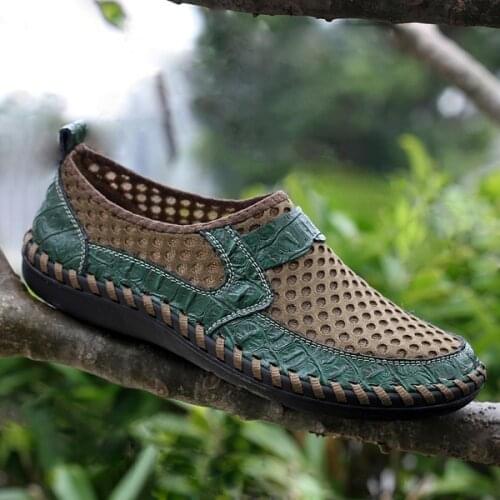 Leather Casual Shoes Men Breathable Mesh Men Loafers Moccasins Big Size Slip-on Walking Shoes 2021 Comfortable Driving Footwear