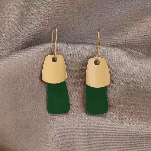 Temperamental Simple Dark Green Contrast Dangle Earrings Personal Fashion Elegant Premium Texture Earrings Woman Bijoux