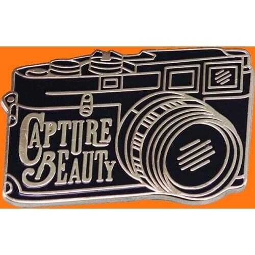 Creative Camera Enamel Pins Funny Metal Cartoon Brooch Backpack Hat Collar Lapel Badges Men Women Fashion Jewelry Gifts