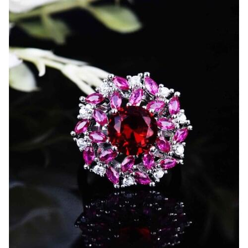 Elegant Women 925 Sterling Silver Red Crystal Ring Ladies Retro Wedding Engagement Jewelry for Women Anniversary Gift