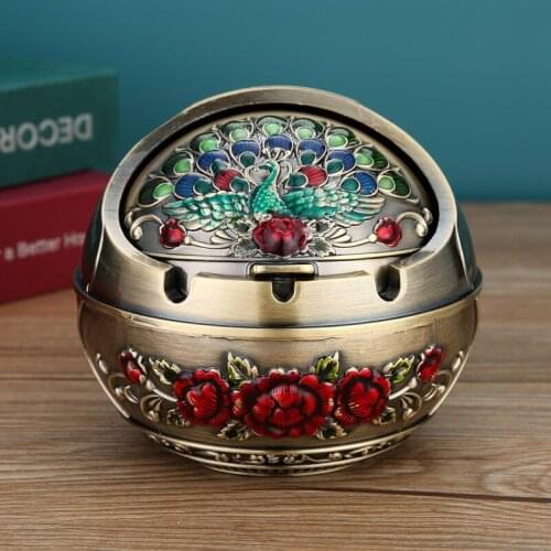 European Style Ashtray Home Living Room Creative Personalized Trend High-End Luxury Cute Girl with Lid Ins Prevent Fly Ash