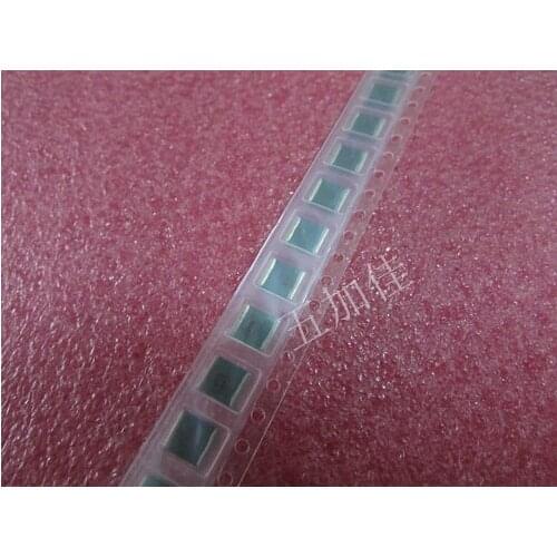 Original new 100% UC552H1001F-T 500V1000PF 1% SMD 2220 silver mica capacitor (Inductor)