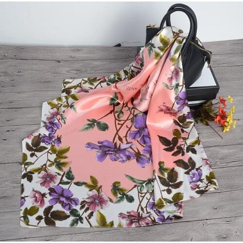 2021 Summer Letter Print Bandana Kerchief Popular 90X90CM Beach Towel Female Satin Silk Scarf Fashion Sunscreen High-Grade Shawl