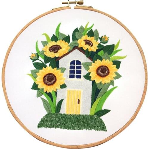 Embroidery Cloth Color Threads Tools Kit 1 Pair Of Scissors Wreath Beginner Round Christmas 4 Pieces With Flowers Plants Pattern