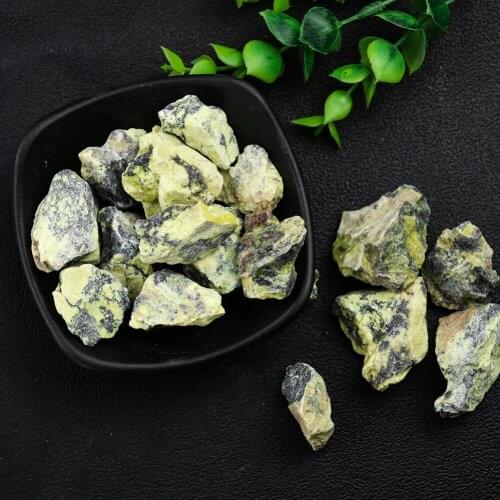 100g Natural Yellow Pine Stone Rock Coarse Rough Mineral Specimen Chakra Reiki Healing Collection Gems Fish Tank Home Decoration