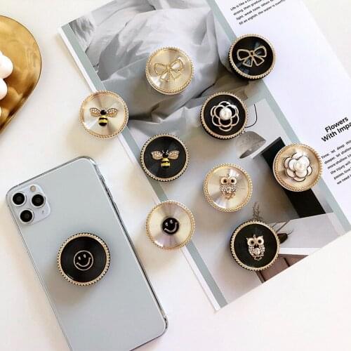 Fashionable Gold Circle Shading Foldable Mobile Phone Stand Sticky Lazy Mobile Phone Stand For iphone11 Pro Max Grip Phone Grip