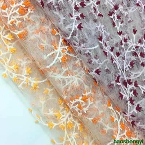 New high-end small feet flower-shaped water-soluble lace fabric, dress clothing embroidery lace lace fabric
