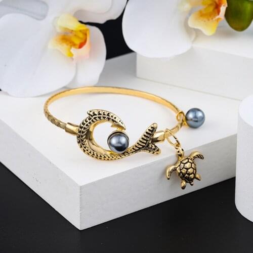 New Design Hawaiian Trendy Bangle Fashion Samoan Jewelry Polynesian Tortoise Flower Pearl Bracelets Bracelet for Women Girl Gift