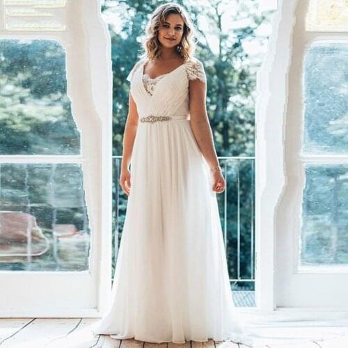 Elegant Chiffon V-neck Neckline A-line Plus Size Wedding Dress 2021 With Short Sleeve Appliques Back Lace Boho Beach Bridal Gown