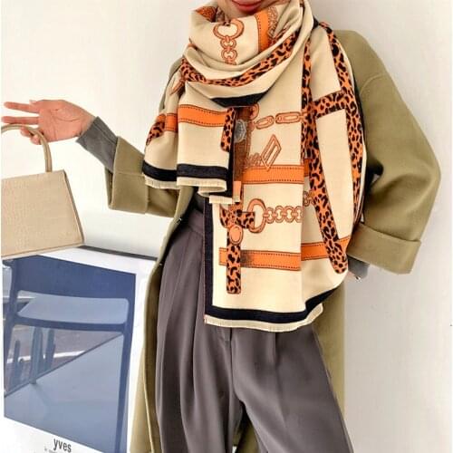 KOI LEAPING European and American style ladies fashion popular chain pattern printing cashmere shawl warm scarf best gift