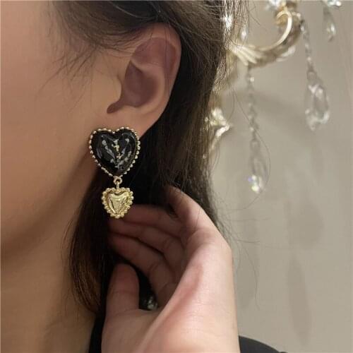 Vintage Flower Epoxy Heart Stud Earrings for Women Hiphop Jewelry Metal Pendant Female Brincos Wholeslae 2021