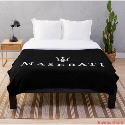Pure black Maserati blanket snowflake coral fleece throw blanket portable shawl children adult household bed sheet bedspread