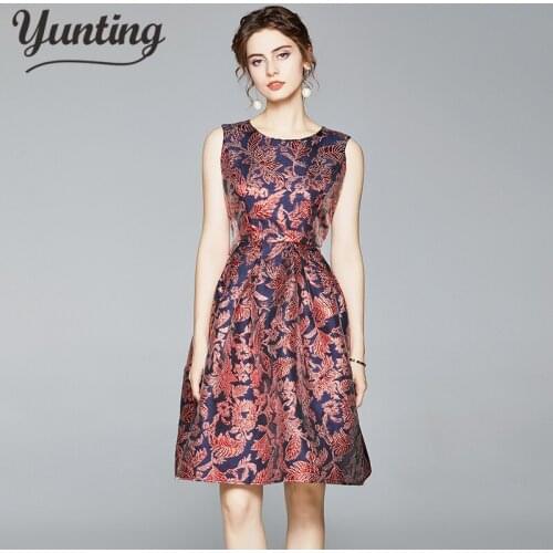 Retro Temperament Slim Ball Gown Dress 2021 Spring Fall New Flower Jacquard Red Sleeveless Vest Dress