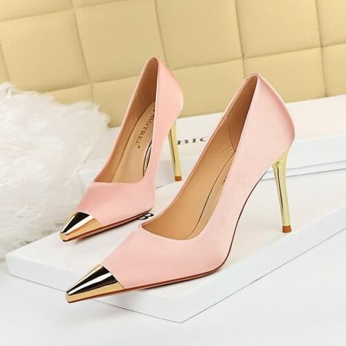 Womens Metal Point Hight Heels 9.5cm Silver Satin Patchwork Pumps Size 43 Stiletto Shiny Metallic Heeled Element Party Shoes 34