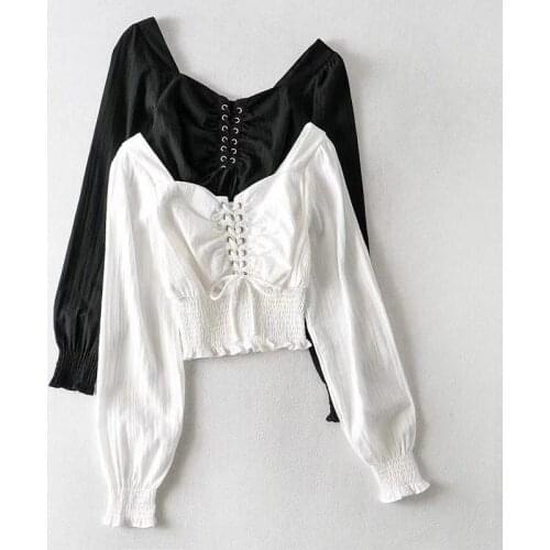 2021 new French retro square neck open style clavicle sexy long sleeve Court Style Bubble Sleeve Shirt girl