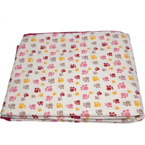 Printed Combed Cotton Blanket Paw Pattern