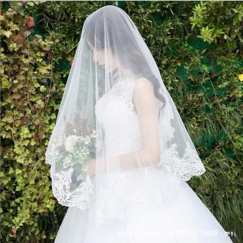 2021 New Off White Lace Soft Mesh One-layer Bridal Veil Classic Appliqued Lace Edge Cathedral Veil With Long Train Wedding Veil