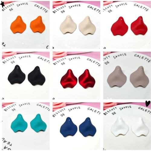 35Mm 2pcs goodquality korea DIY resin petals leaves earrings small pendant for jewelry making handmade accessories popular2020