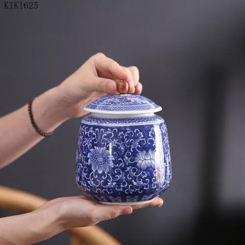 Modern Blue Flower Vine Ceramic Storage Jar with Lid Large Capacity Sealed Candy Tea Can Kitchen Food Container Home Decoration