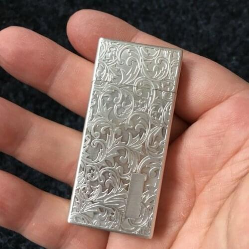 Zhengda -2070 Metal Kerosene Lighter Classic Carving Pattern Brave Troops Outside Tools Gasoline Oil Lighter