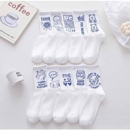 Women Letter Vintage Patterned Harajuku Socks Fashion Funny Skateboard Cool Socks Female Casual Cotton Short Hipster Sox White