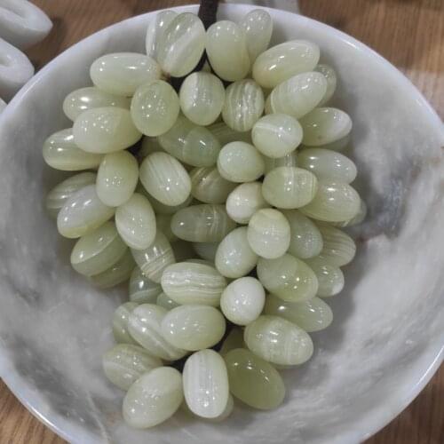 1pcs Quality Afghan Jade Crafts for Home Decoration Natural Jade Grape Crafts Jade Collection Bunches of Grapes Ornaments