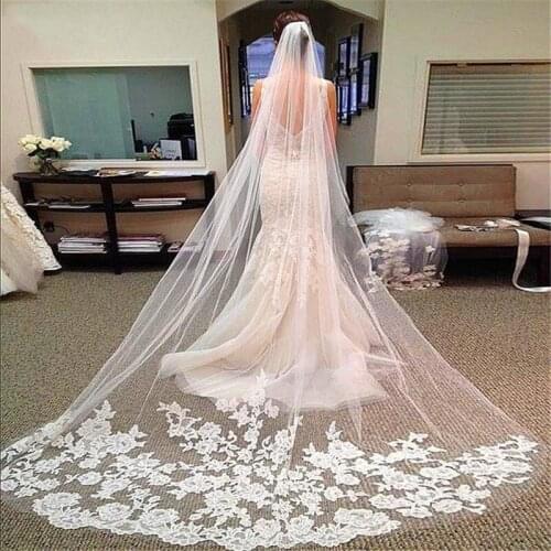 Long Bridal Veil with Comb Lace Appliqued Edge Tulle Bride Veil One Layer Wedding Accessories