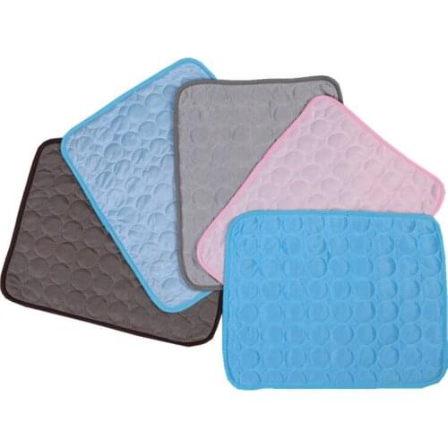 1 Pcs Cooling Dog Mats Washable Sofa Bed Breathable Dog Blanket for Small Medium Large Cat Dogs Pet Supplies