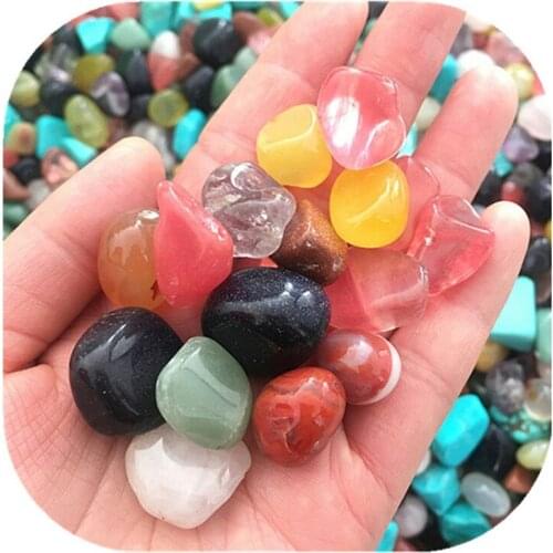 Mixed Materials Crystal Tumbled Healing Stones Hand Carved Gemstone For Garden Decoration